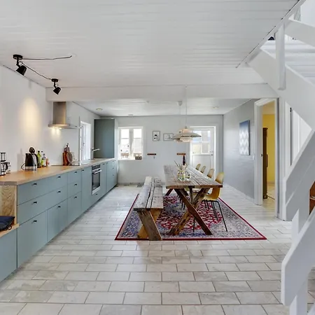 Bernice - 150m From The Sea By Interhome